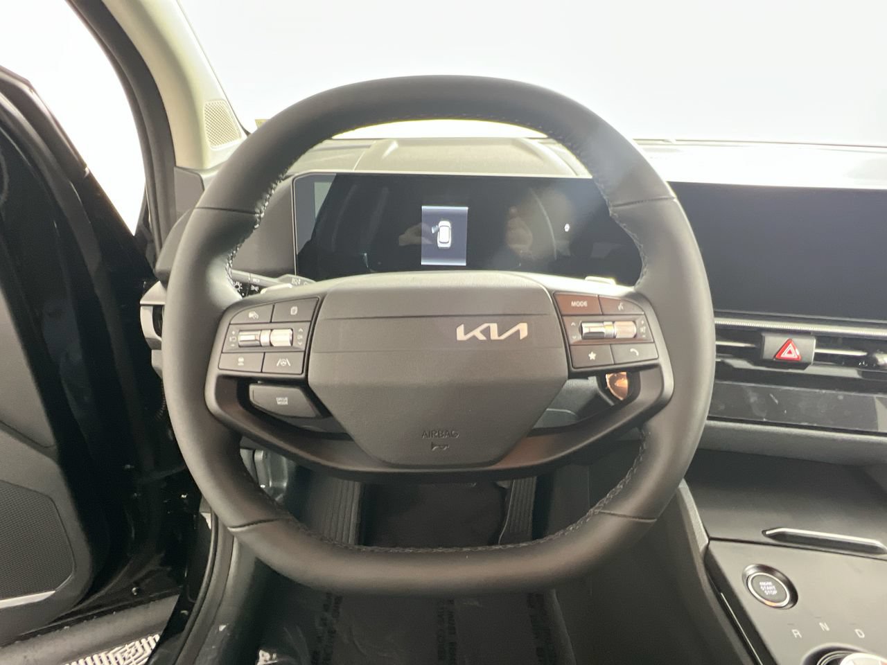 New 2027 Kia Sportage LX FWD image 17