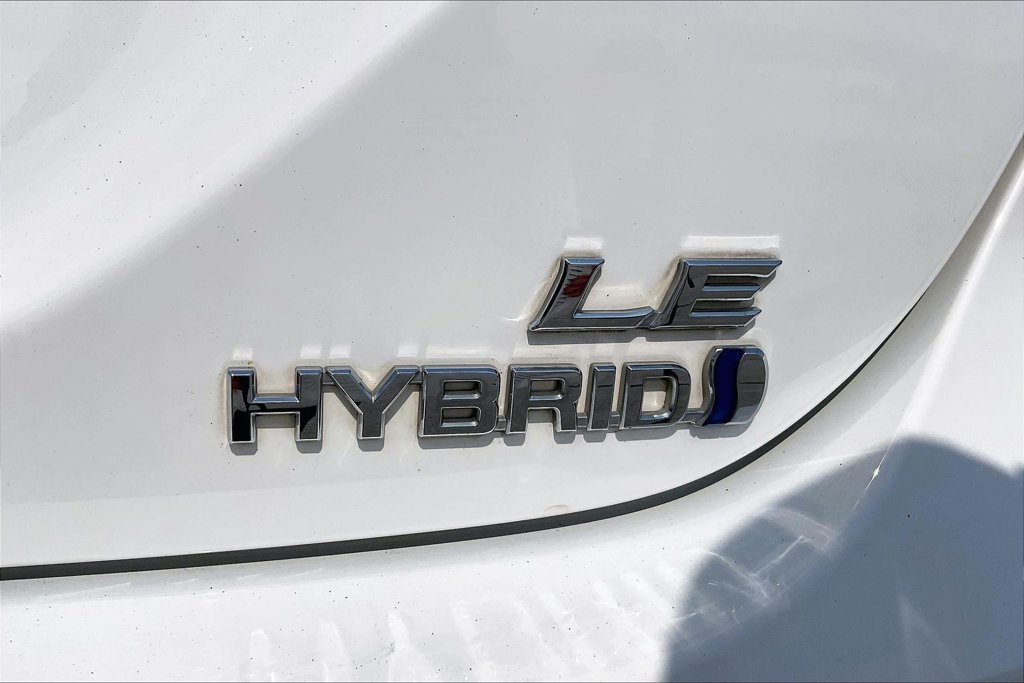 Used 2021 Toyota Camry LE w/ Audio Upgrade Package FWD image 24