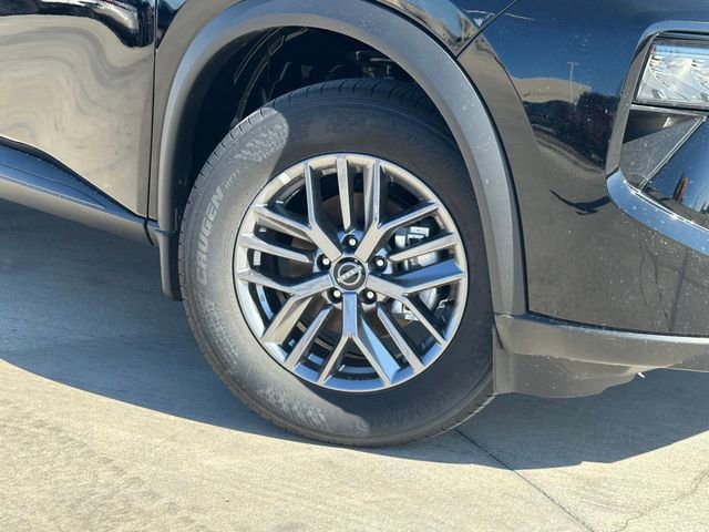 Used 2026 Nissan Rogue S image 2