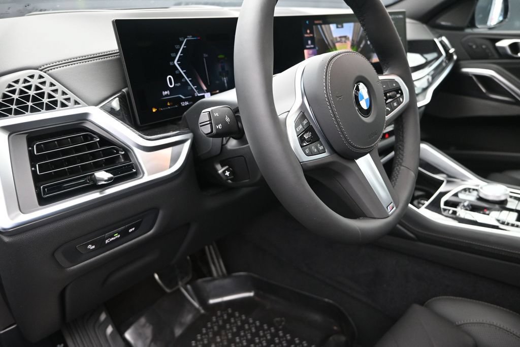 New 2027 BMW X6 xDrive40i w/ Executive Package AWD/4WD image 12