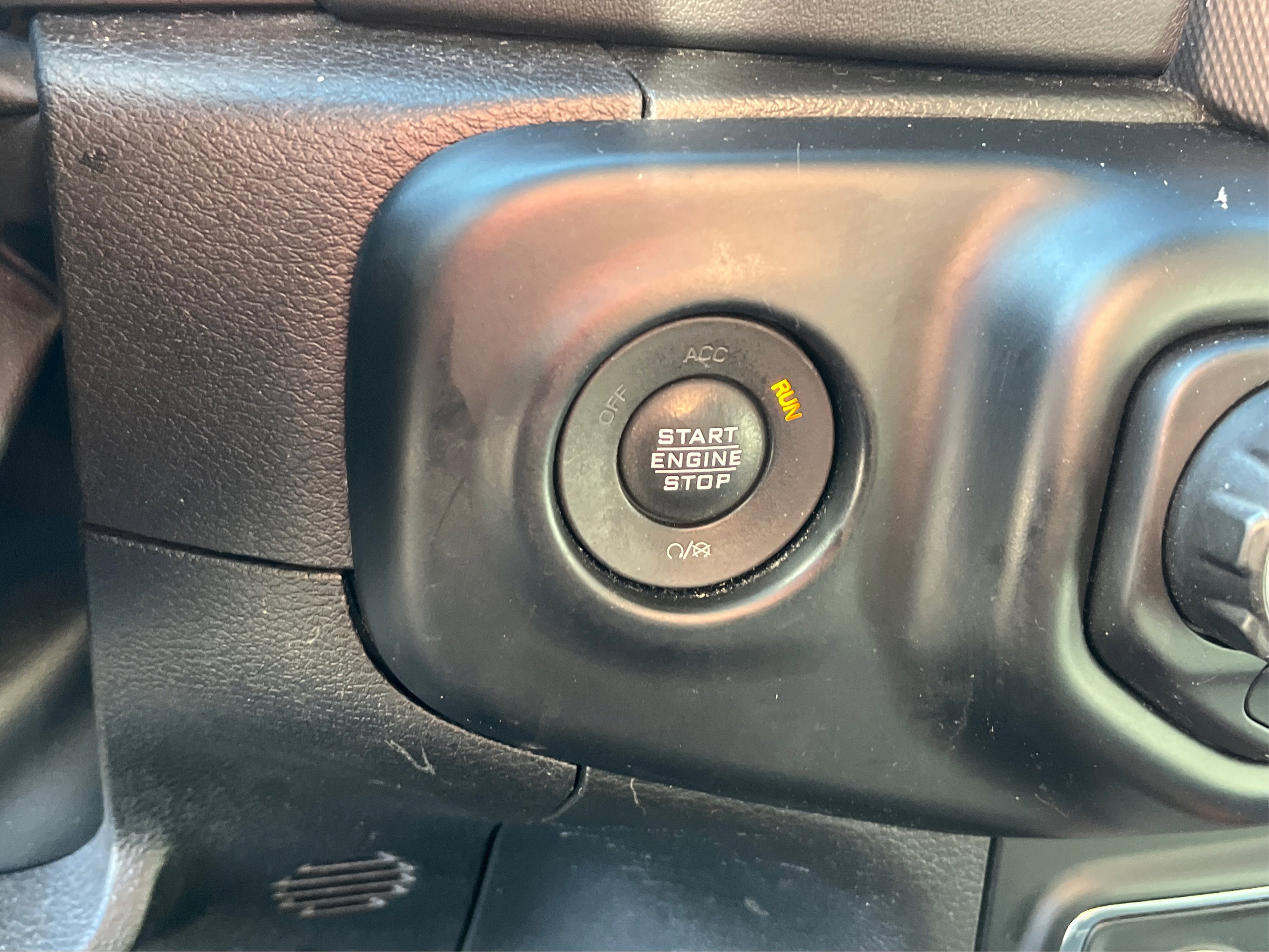 Used 2021 Jeep Wrangler Unlimited Sahara w/ Cold Weather Group image 41