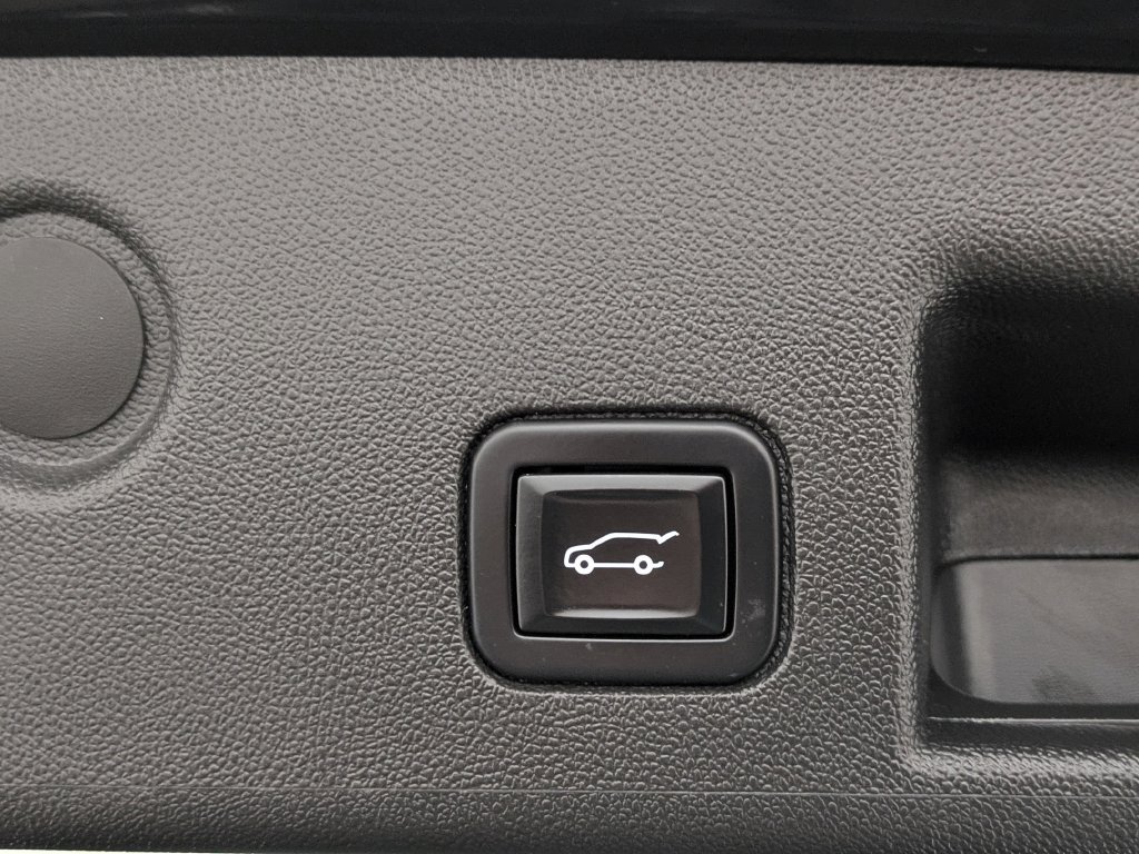 Used 2022 Chevrolet Equinox LT AWD/4WD image 17