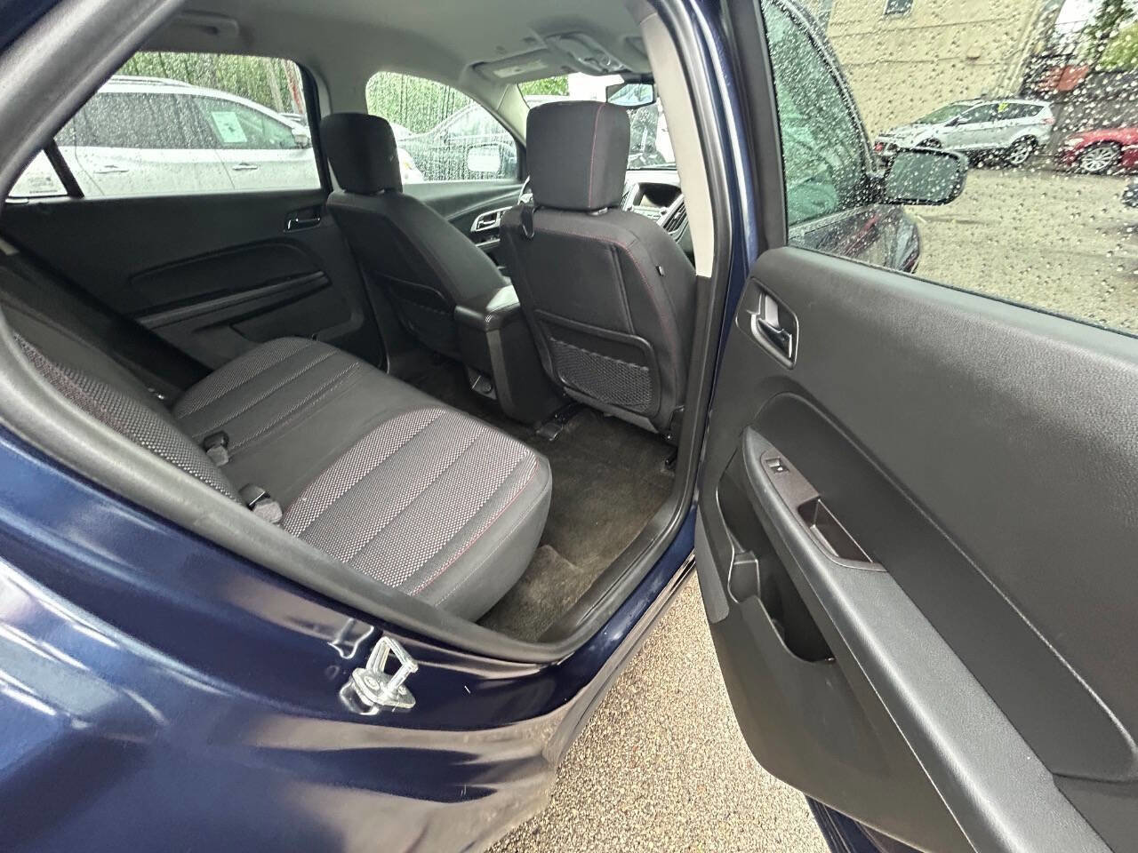 Used 2017 Chevrolet Equinox LT w/ Convenience Package FWD image 8