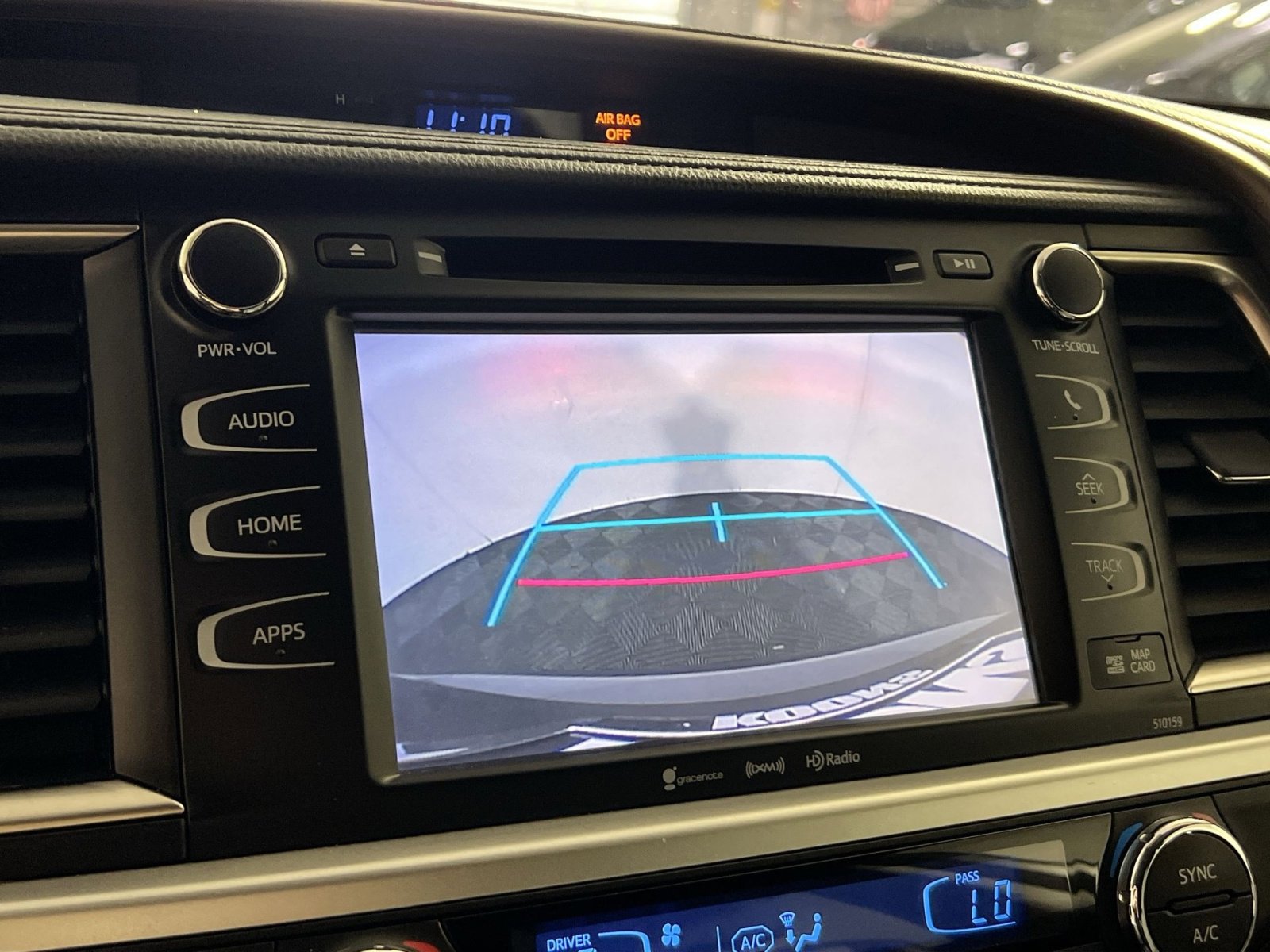 Used 2016 Toyota Highlander XLE image 19