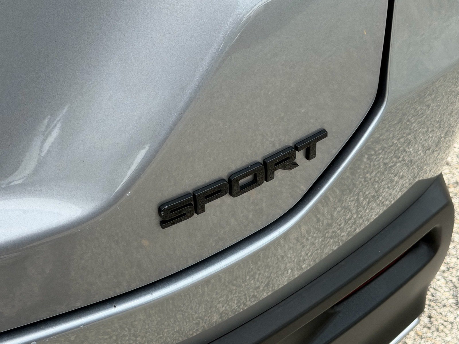 Used 2025 Honda Pilot Sport image 17