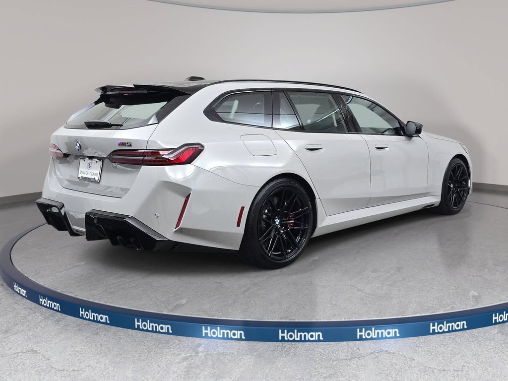 New 2027 BMW M5 Touring AWD/4WD image 5