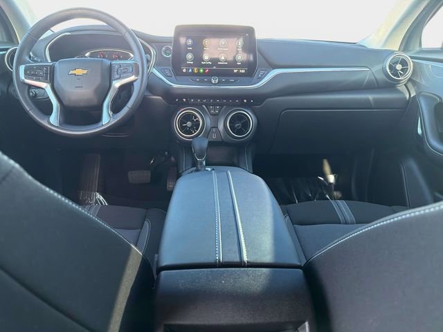 Used 2025 Chevrolet Blazer LT image 14