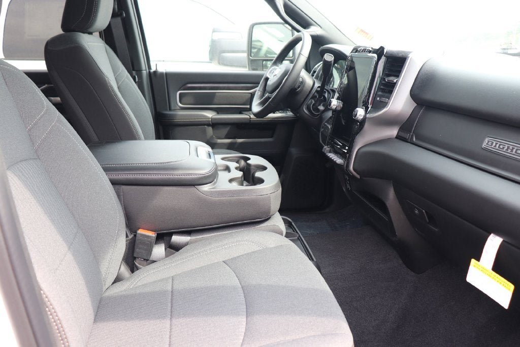 New 2024 RAM 2500 Big Horn w/ Towing Technology Group AWD/4WD image 26
