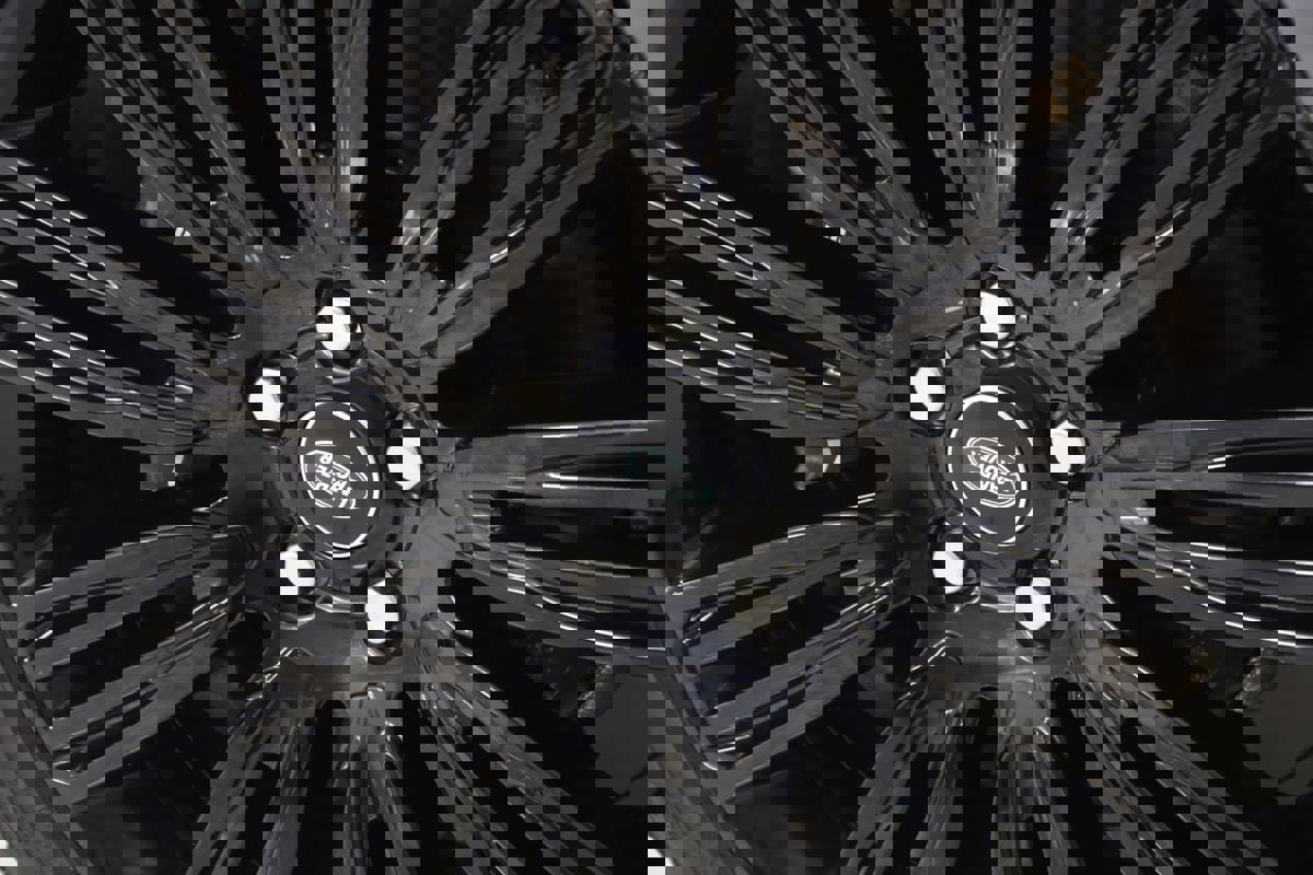 Used 2021 Land Rover Range Rover P525 Westminster Edition image 18