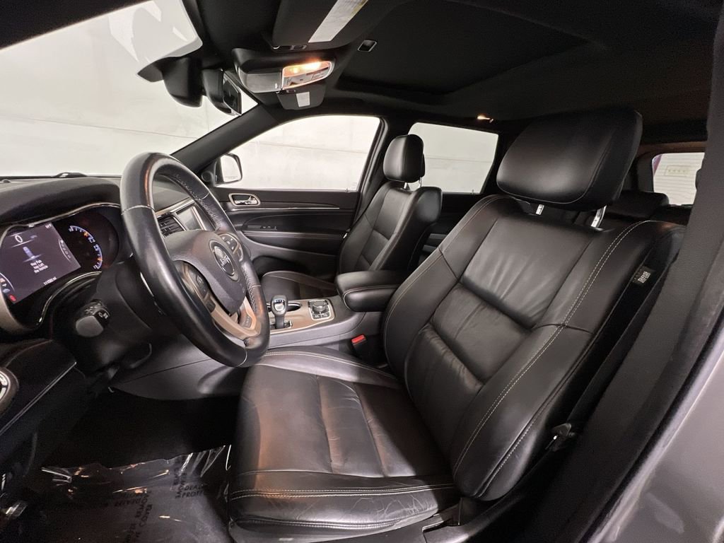 Used 2015 Jeep Grand Cherokee Limited AWD/4WD image 13