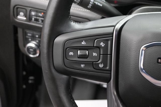 Used 2024 GMC Yukon Denali Ultimate AWD/4WD image 30