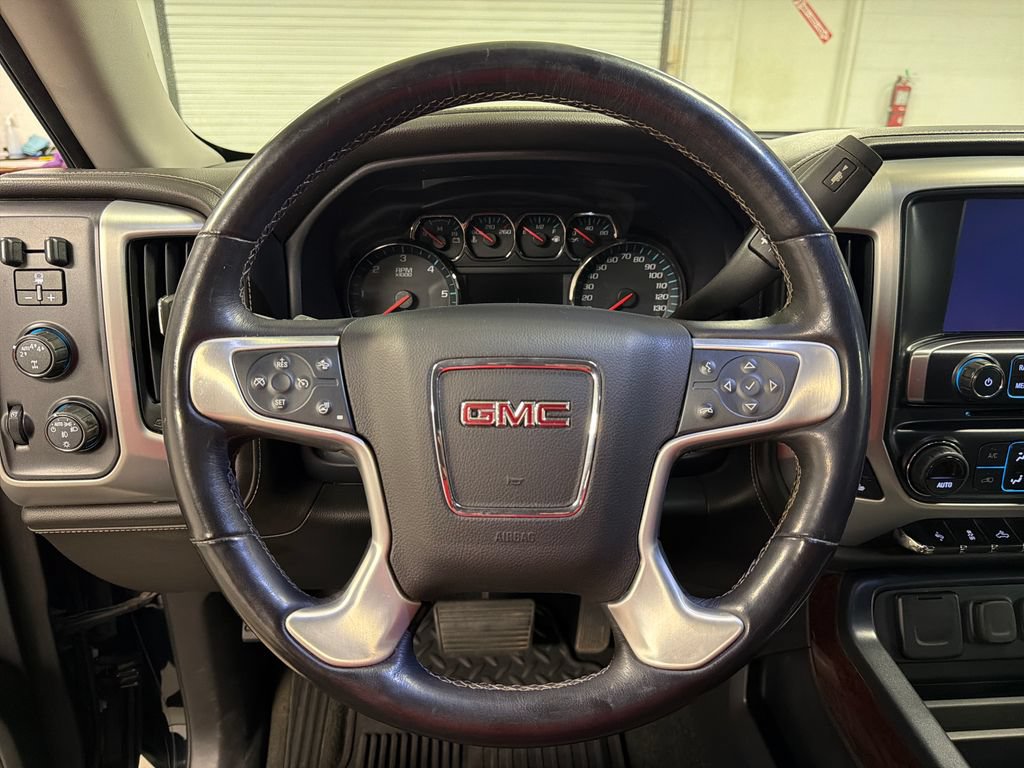 Used 2018 GMC Sierra 1500 SLT AWD/4WD image 31