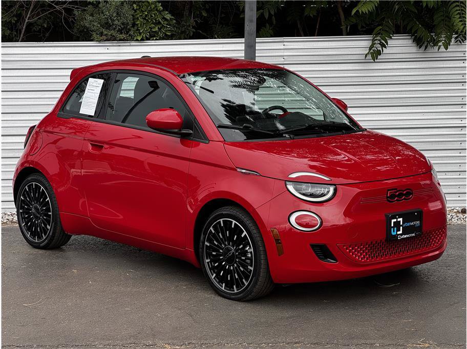 Used 2024 FIAT 500 e (RED) FWD image 6
