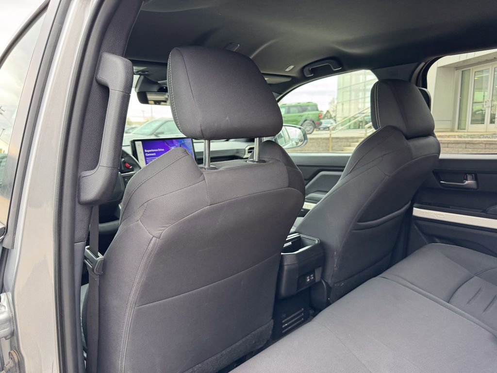 Used 2024 Toyota Tacoma TRD Off-Road image 14