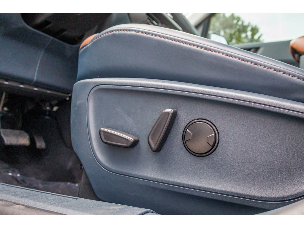 Used 2023 Ford Maverick Lariat w/ Lariat Luxury Package AWD/4WD image 16