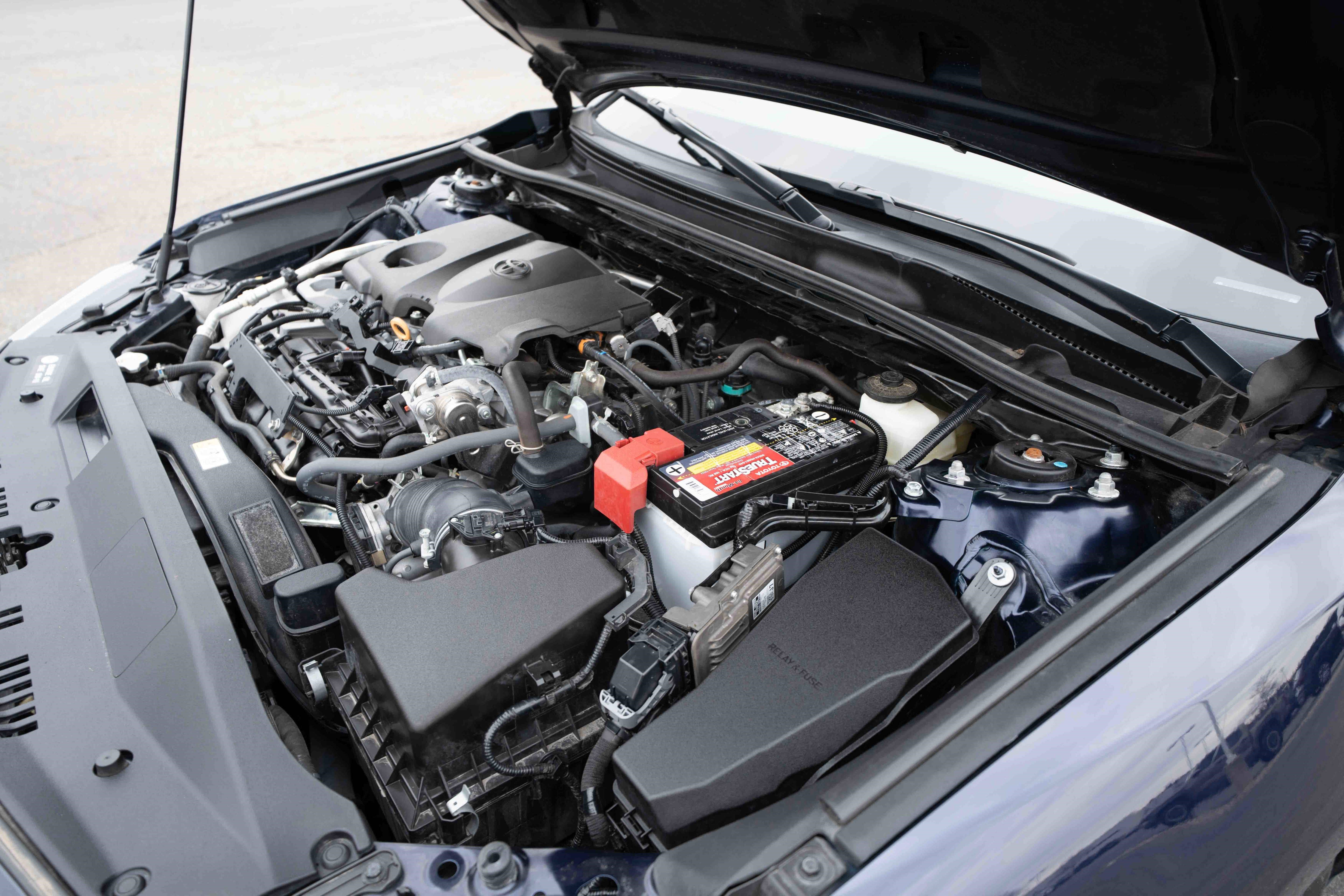 Used 2021 Toyota Camry SE w/ Cold Weather Package image 32