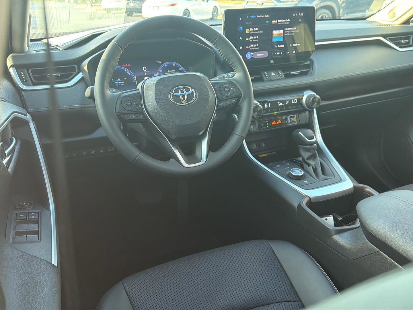 Certified 2025 Toyota RAV4 Limited w/ Advanced Technology Package AWD/4WD image 18