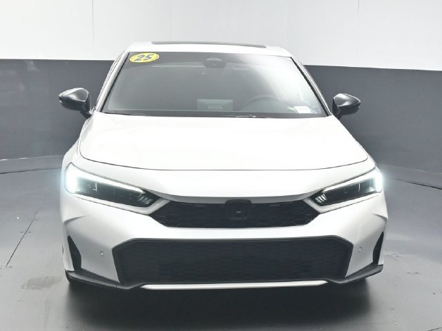 Used 2025 Honda Civic Sport Touring image 3