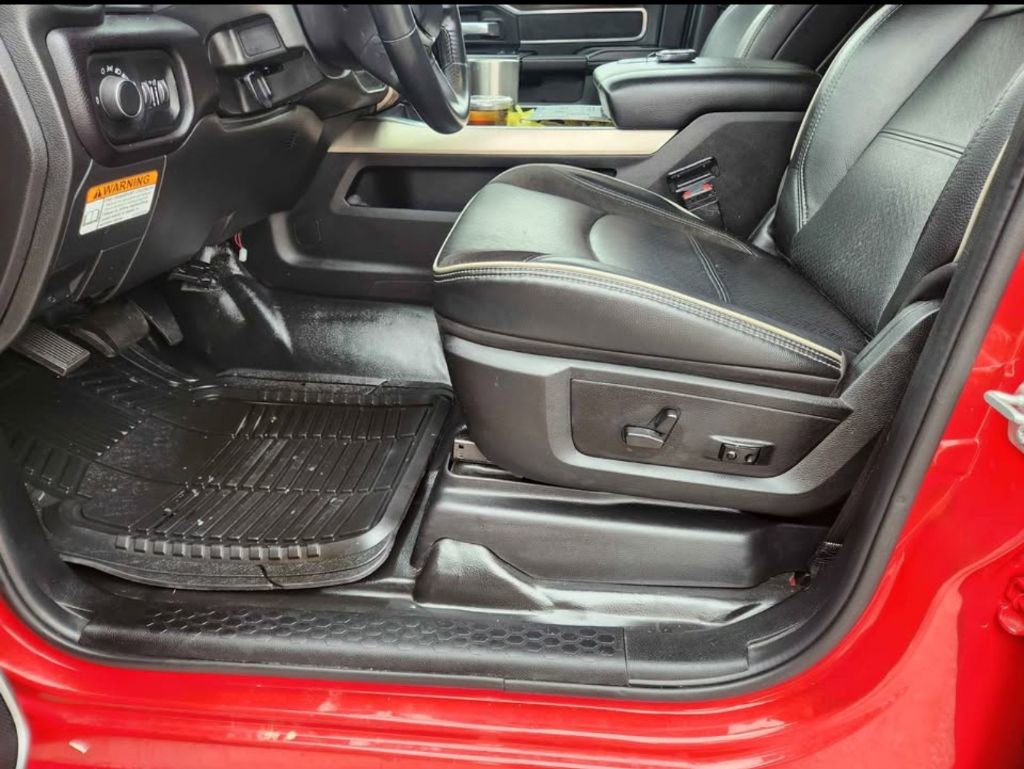 Used 2023 RAM 5500 Laramie image 5