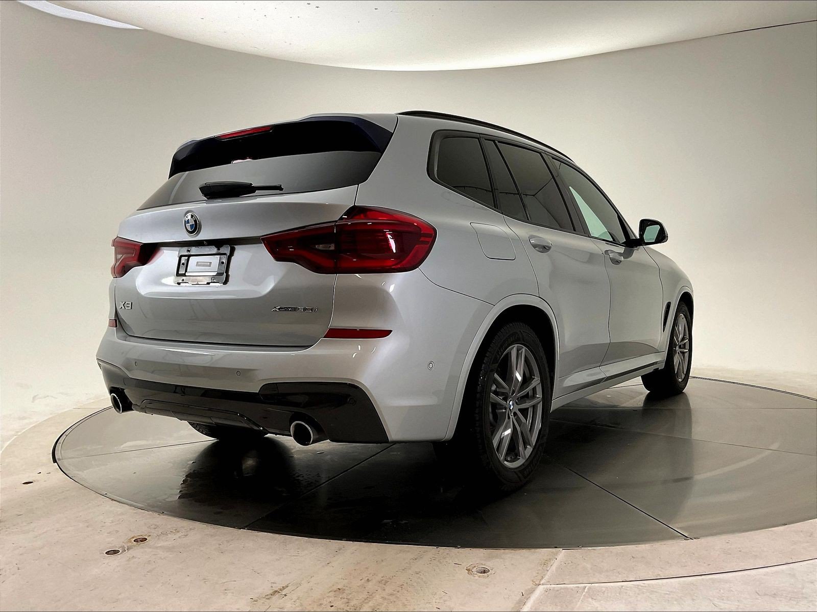 Used 2021 BMW X3 xDrive30i AWD/4WD image 4