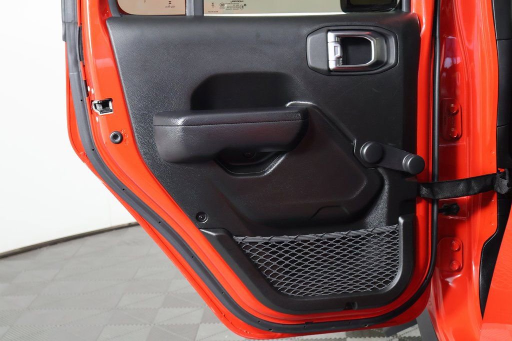 Used 2023 Jeep Gladiator Sport w/ Trailer Tow Package image 13