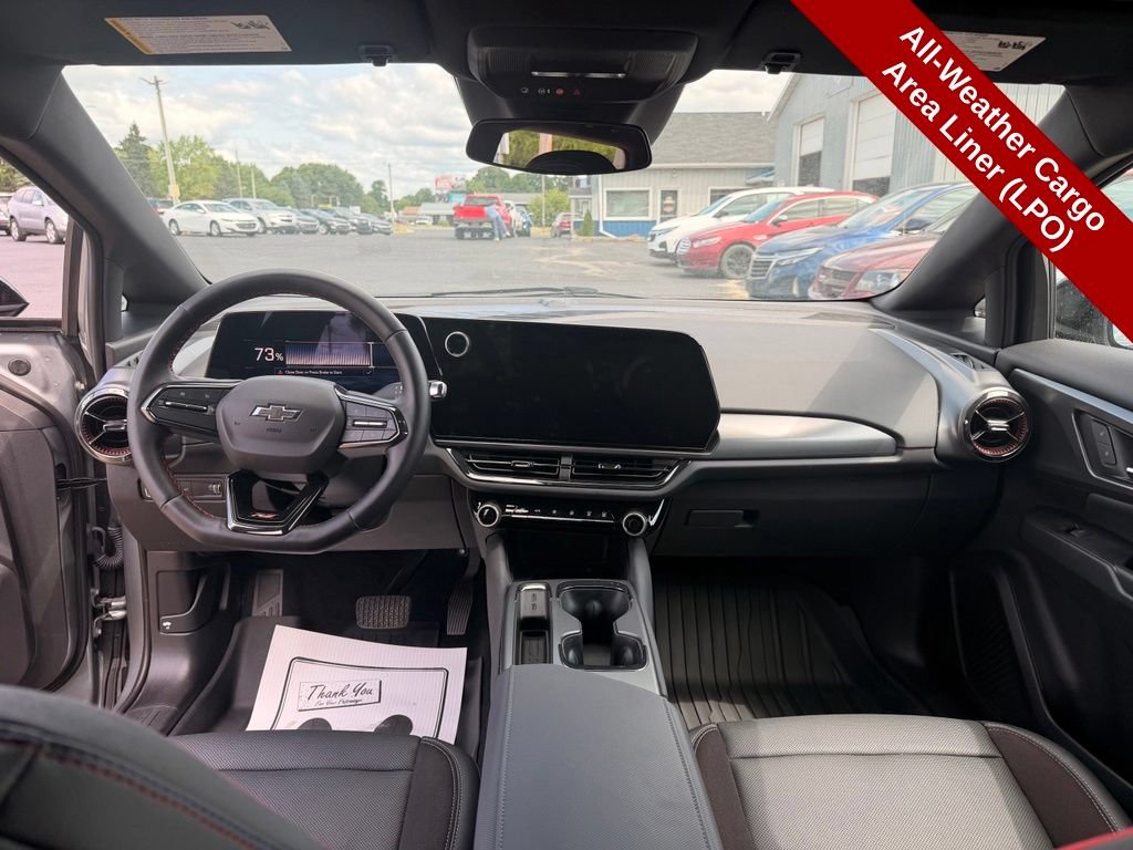 Used 2024 Chevrolet Equinox EV RS FWD image 17