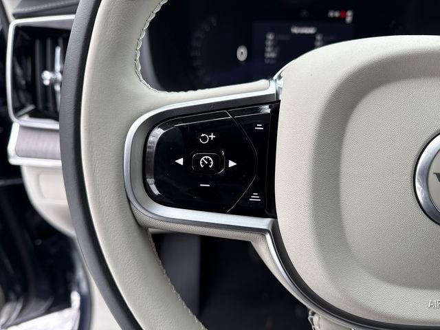 New 2026 Volvo XC90 B6 Ultra w/ Protection Package image 12