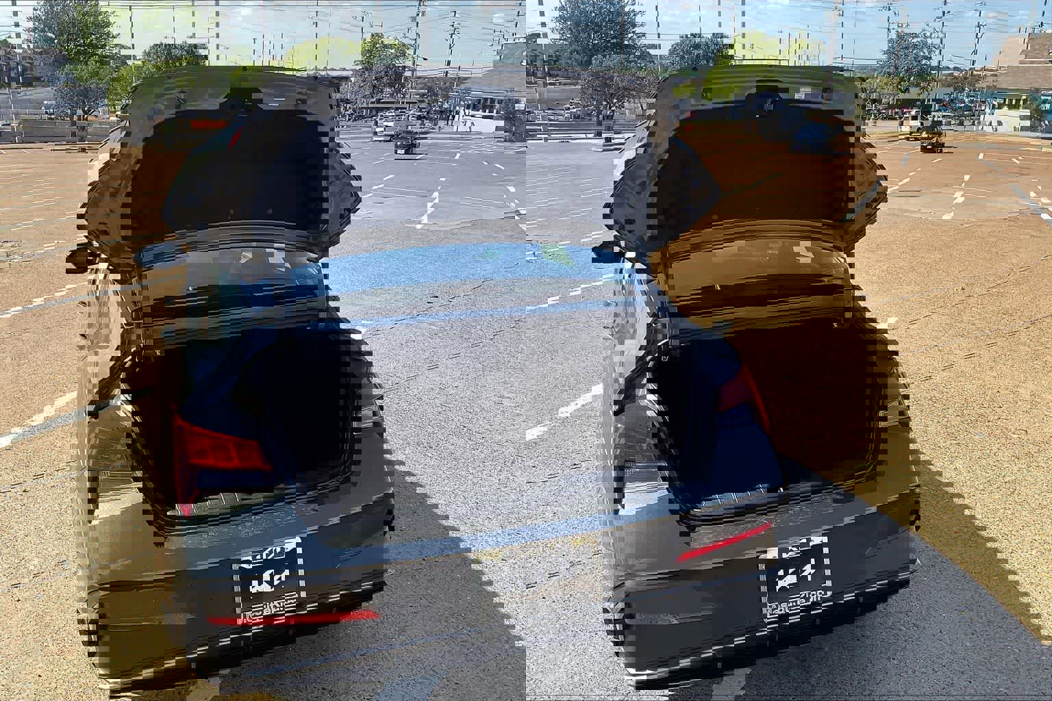 Used 2025 Hyundai Elantra Sport image 18