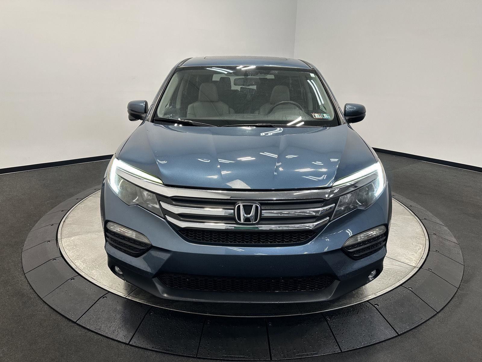Used 2016 Honda Pilot EX-L image 2