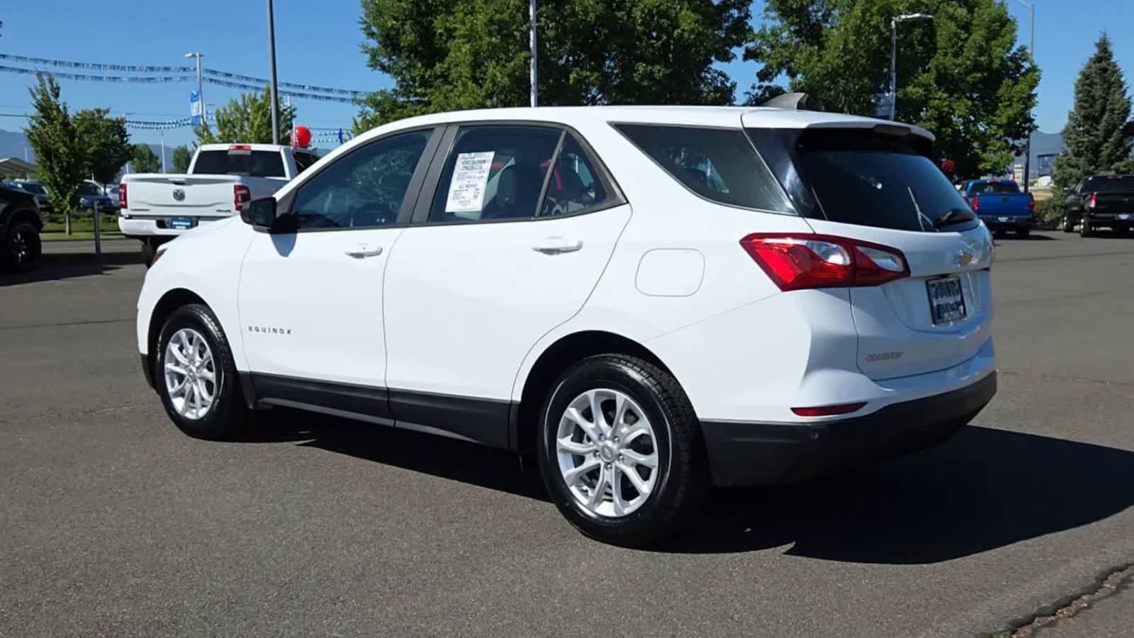 Used 2020 Chevrolet Equinox LS FWD image 6