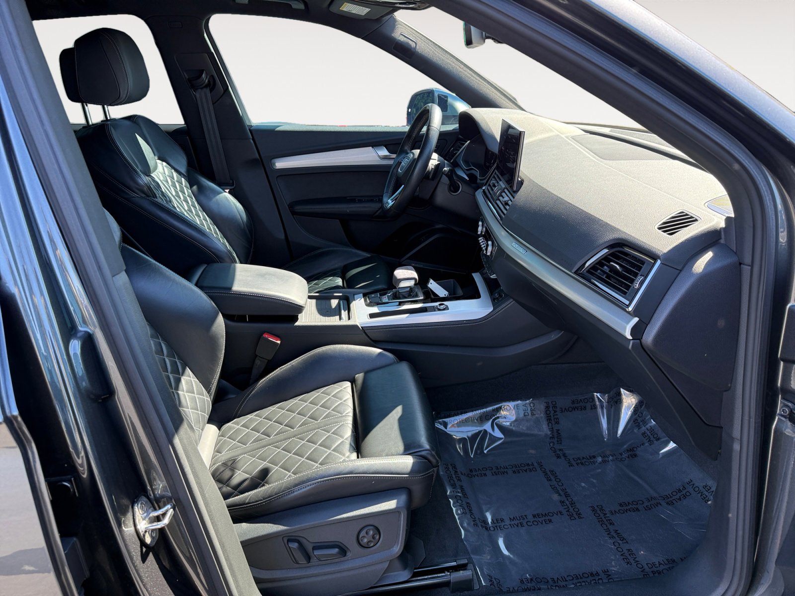 Used 2021 Audi SQ5 Premium Plus w/ Premium Plus Package image 19