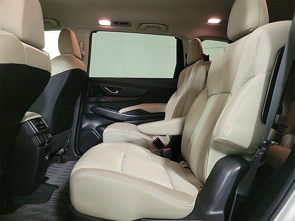 Used 2024 Subaru Ascent Premium w/ Convenience Package image 14