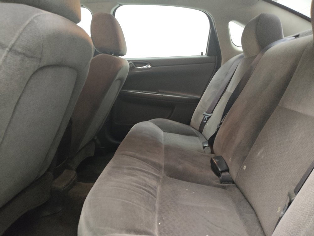 Used 2016 Chevrolet Impala LT image 18