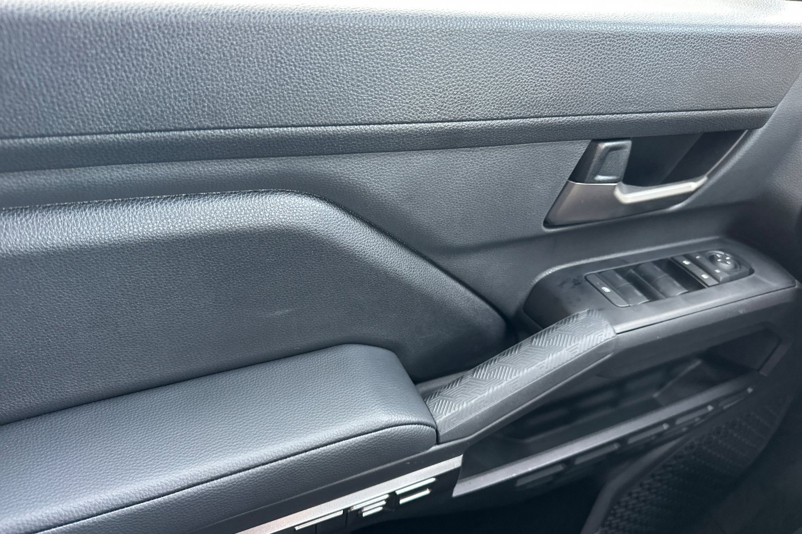 New 2025 Toyota Tacoma TRD Off-Road image 11