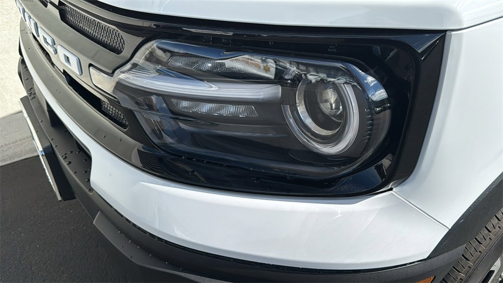 Certified 2024 Ford Bronco Sport Outer Banks w/ Tech Package image 6