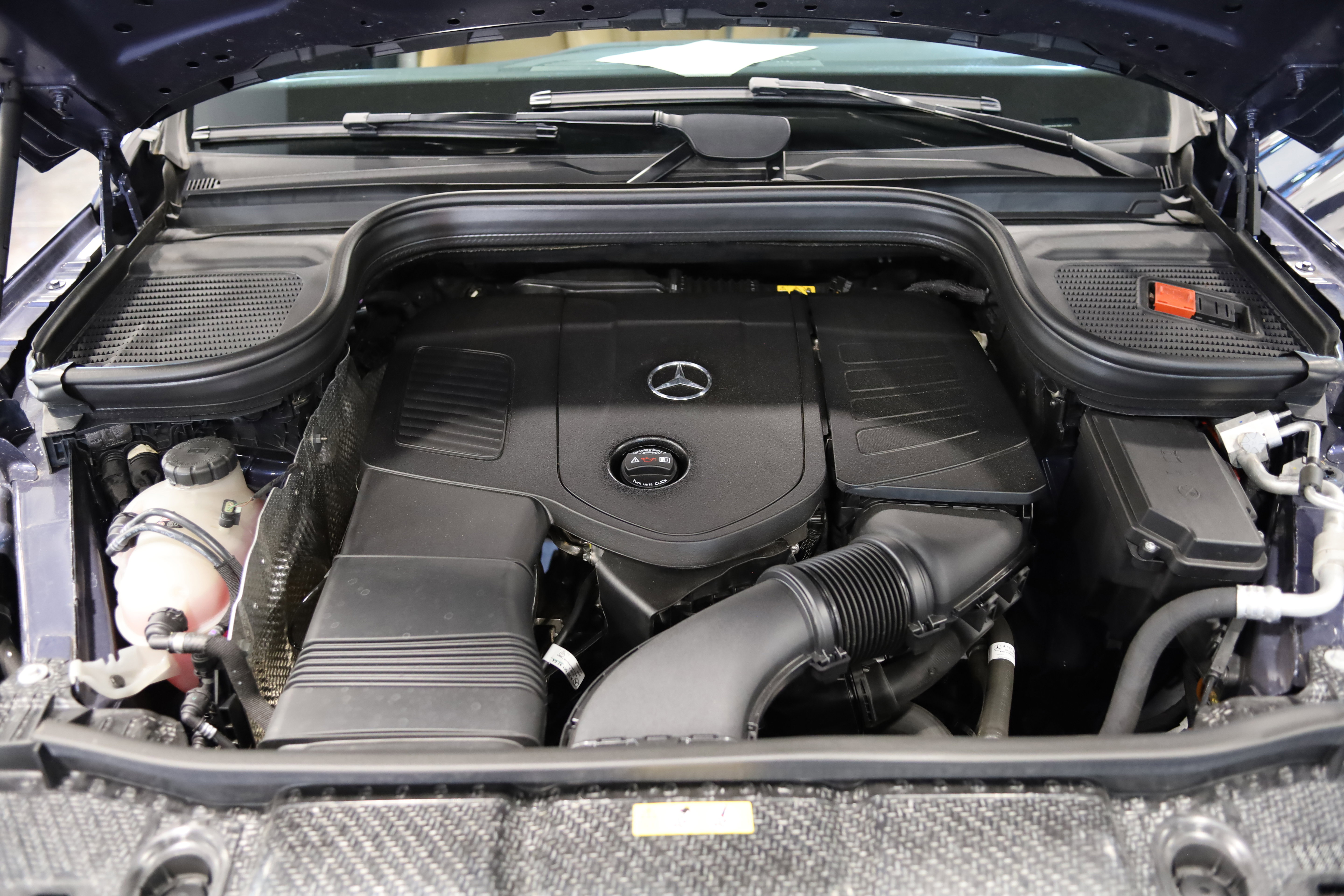 Used 2024 Mercedes-Benz GLE 350 4MATIC image 43