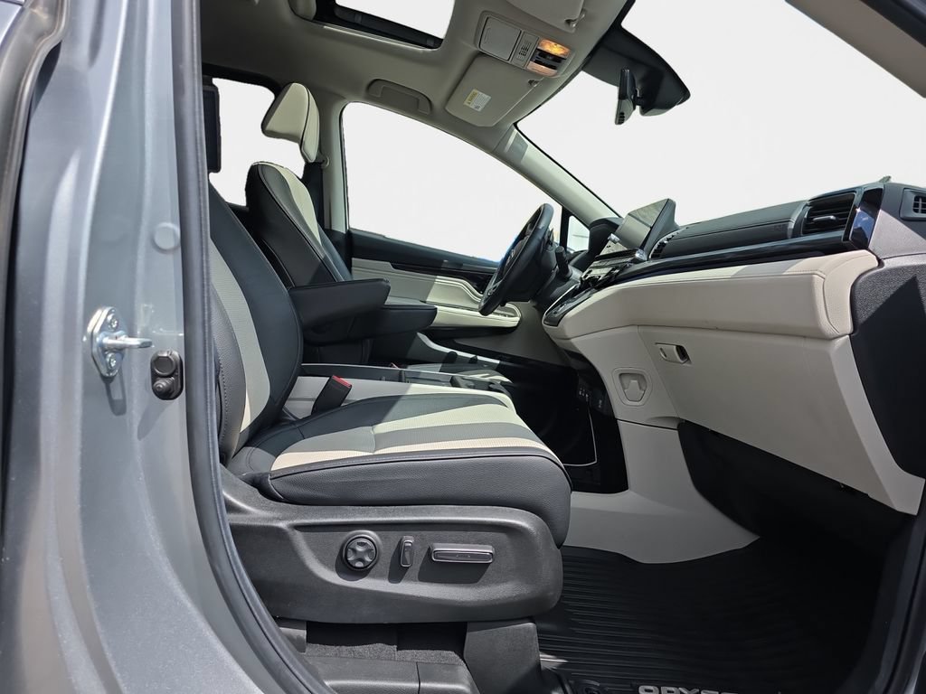 Certified 2025 Honda Odyssey Elite image 19