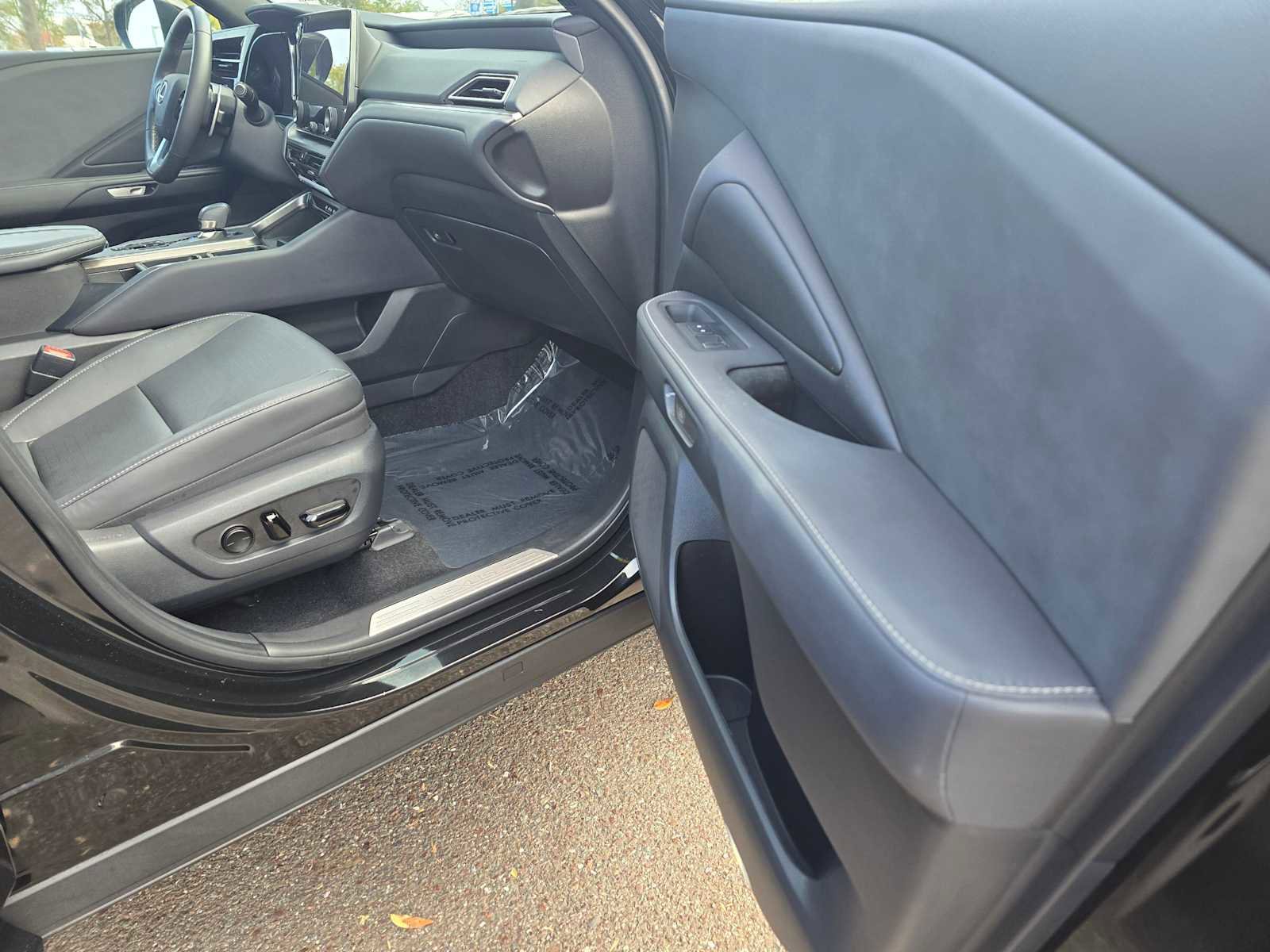 Used 2024 Lexus TX 350 TX 350 PREM AWD image 10