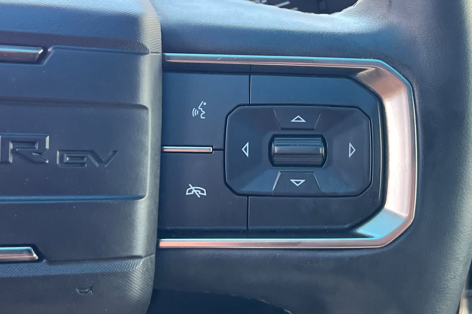 Used 2024 GMC Hummer EV 3X AWD/4WD image 31