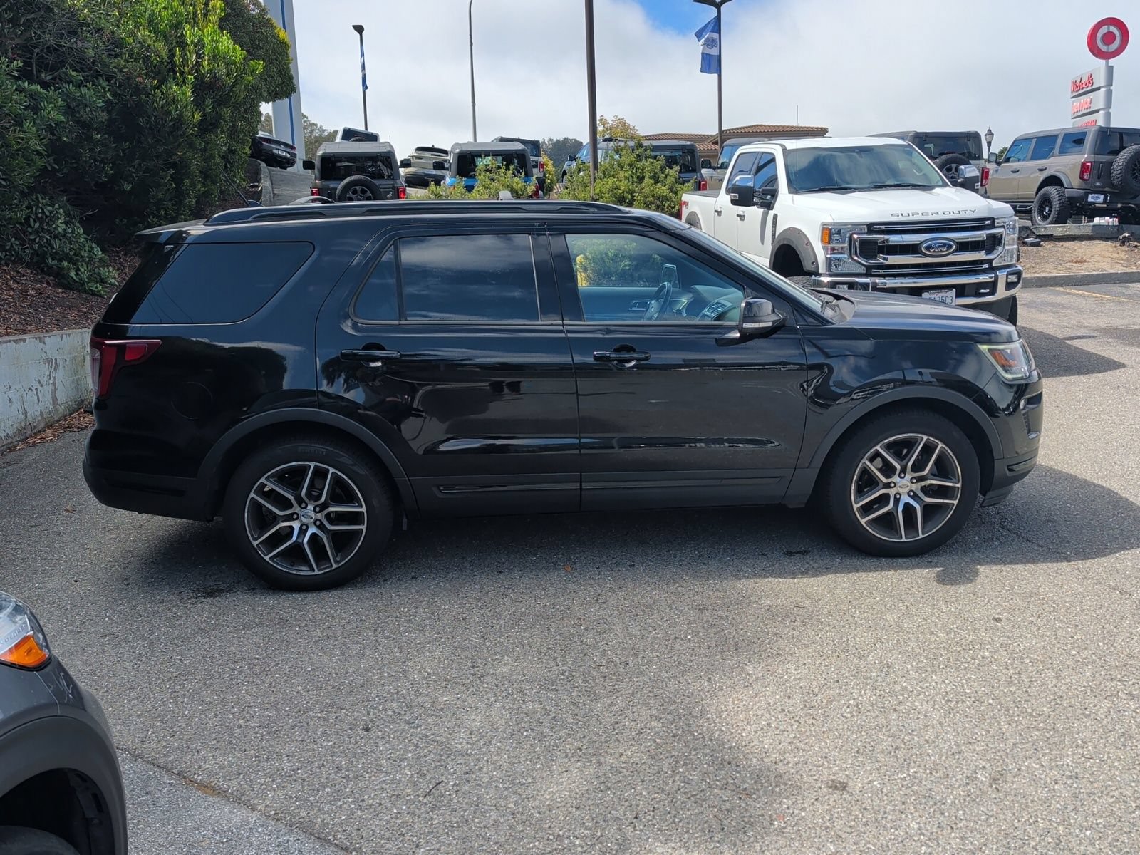 Used 2018 Ford Explorer Sport w/ Equipment Group 401A AWD/4WD image 10