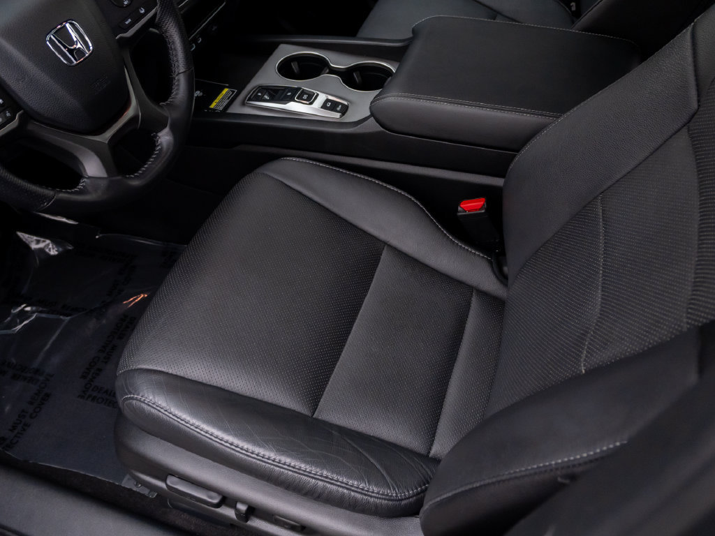 Used 2024 Honda Passport EX-L image 16