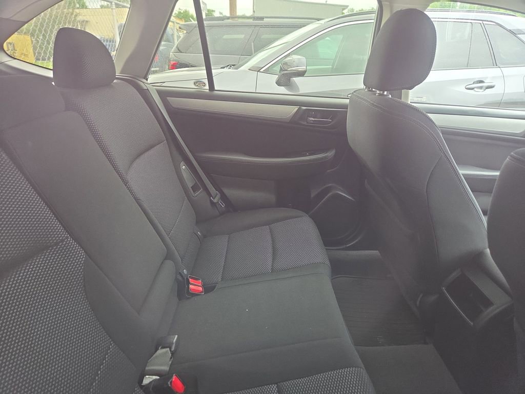 Used 2015 Subaru Outback 2.5i Premium AWD/4WD image 12
