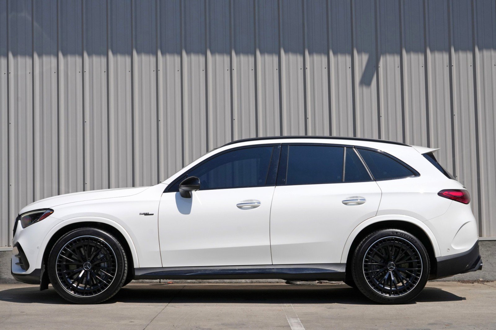 Used 2024 Mercedes-Benz GLC 43 AMG 4MATIC image 9