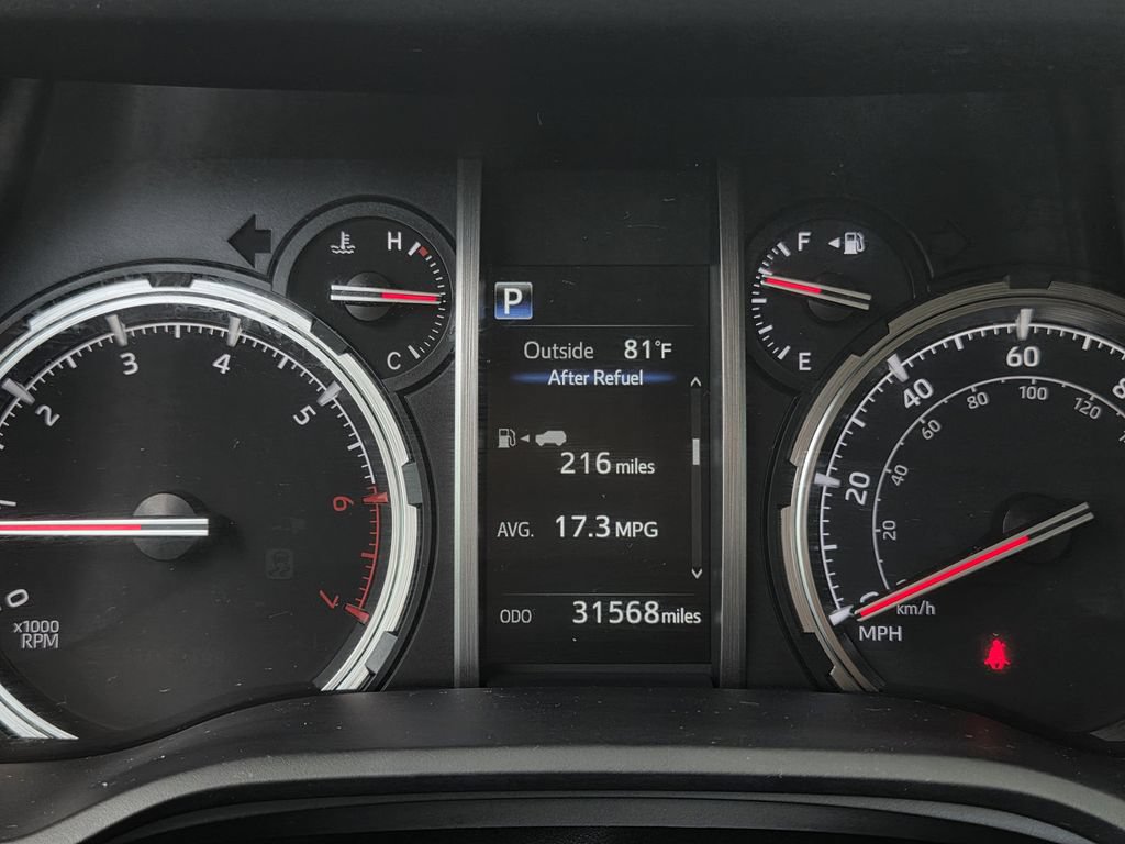 Used 2024 Toyota 4Runner Limited RWD image 21