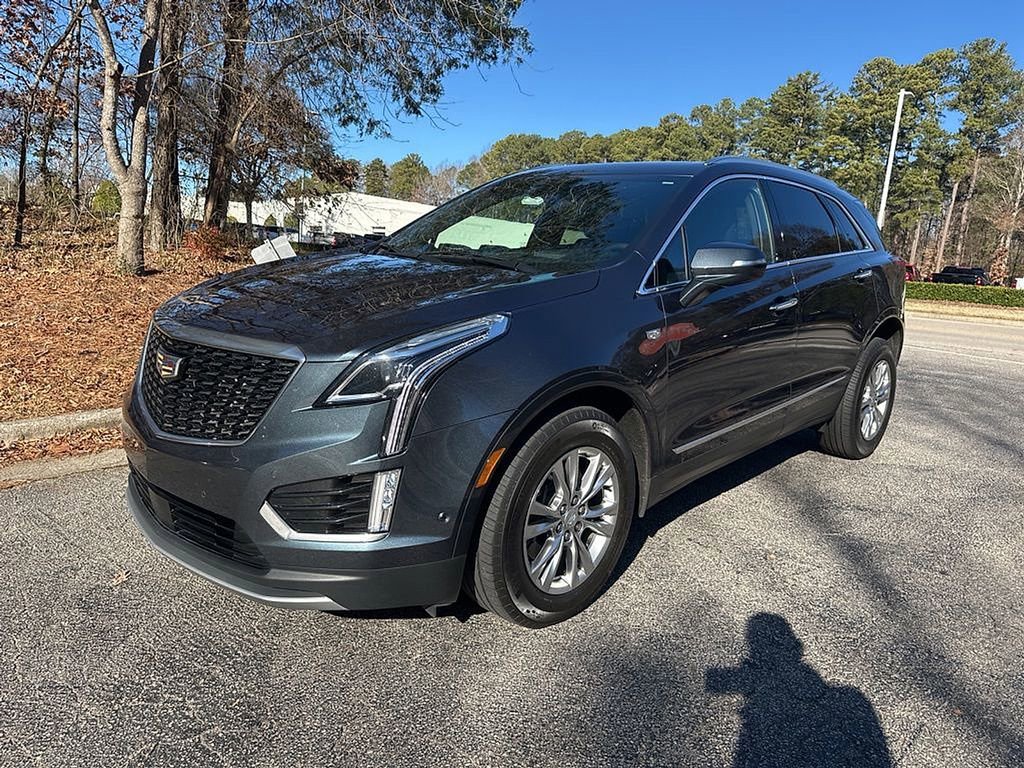 Used 2020 Cadillac XT5 Premium Luxury image 2