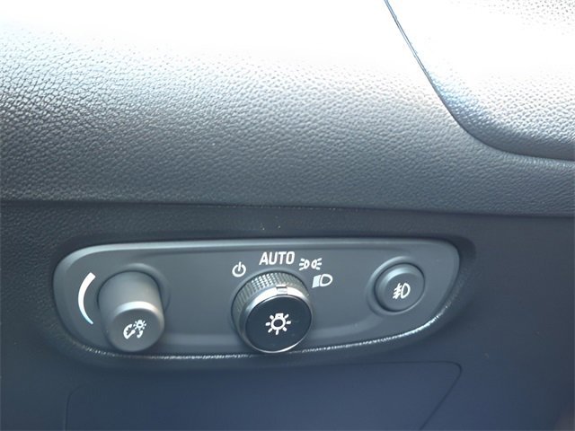 Used 2022 Buick Encore GX Preferred w/ Sport Touring Package image 17