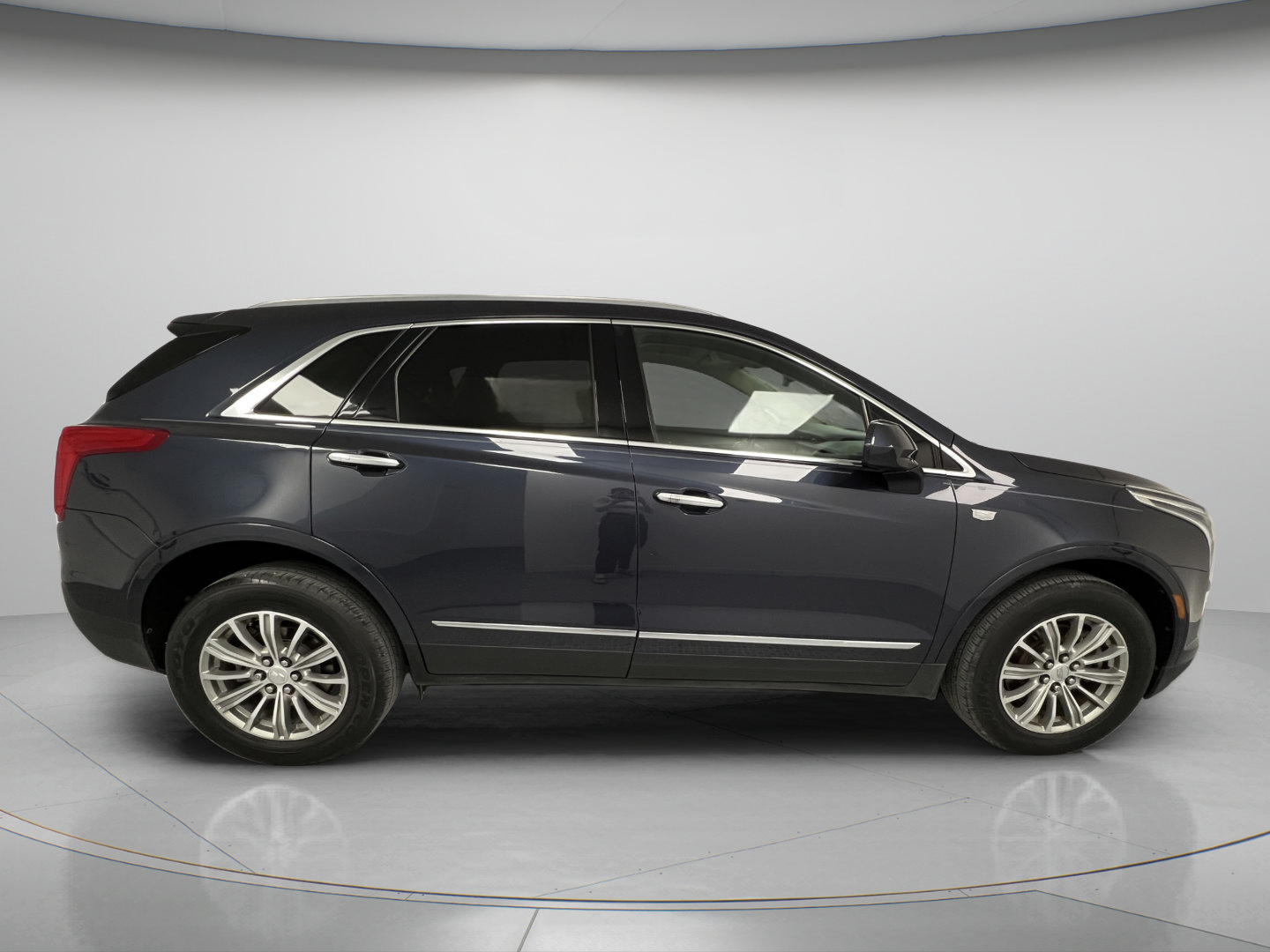 Used 2019 Cadillac XT5 Luxury FWD image 9
