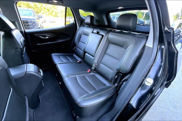 Used 2023 GMC Terrain SLT FWD image 22