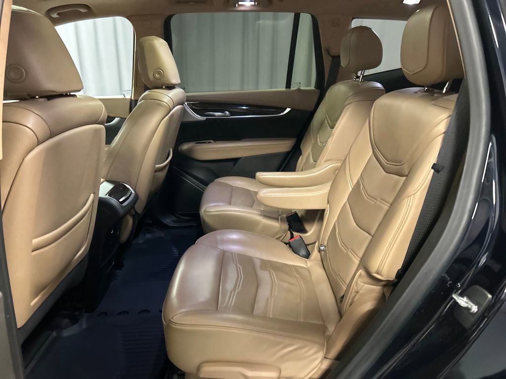 Used 2021 Cadillac XT6 Premium Luxury w/ Platinum Package image 24