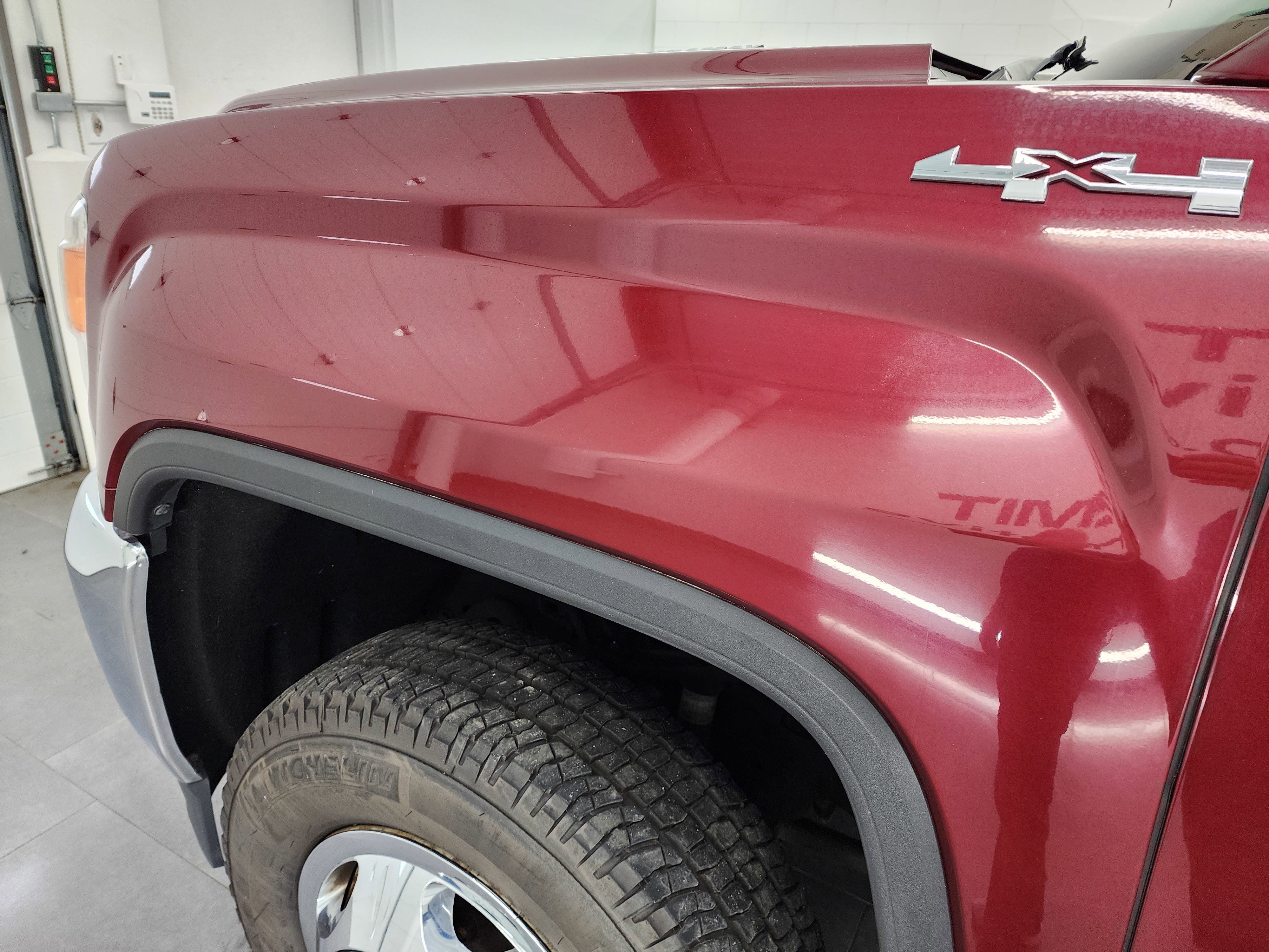 Used 2015 GMC Sierra 3500 SLT w/ Snow Plow Prep Package image 34